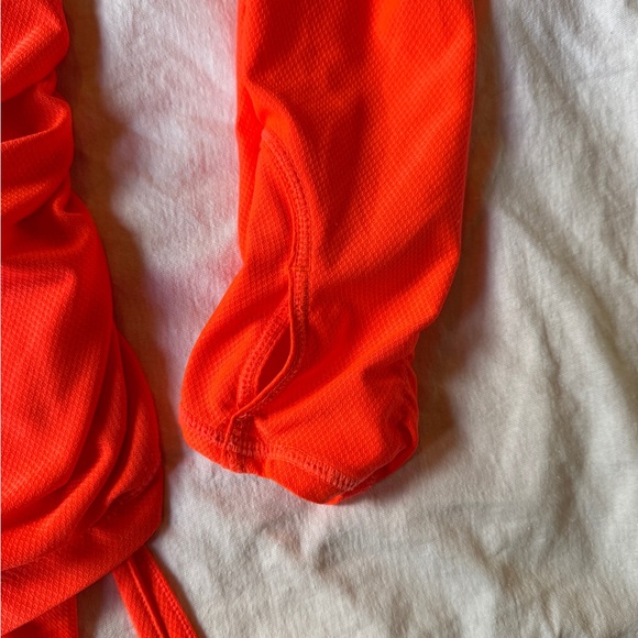 Athleta Orange Ruched Side Cinch Tunic Top Swim Cover Up Thumb Holes size M - Picture 4 of 6